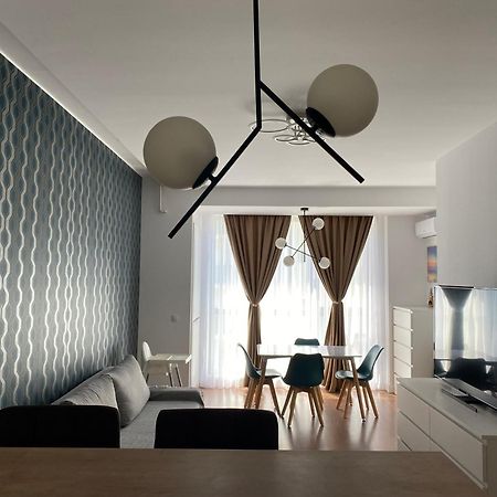 Andreve Apartment By Onix Blue Mamaia Nord, Baby Friendly, Private Parking Năvodari Zewnętrze zdjęcie